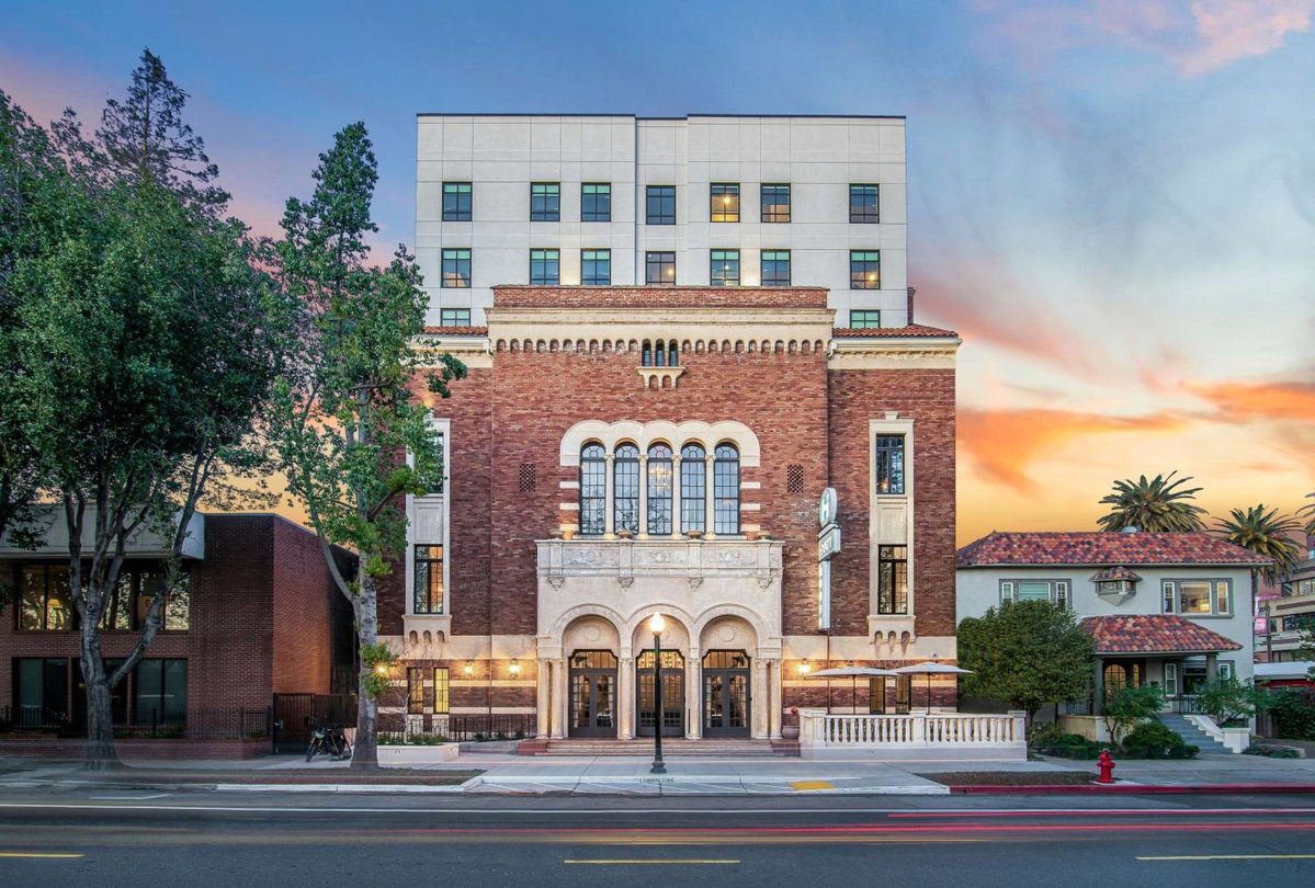 Отель · Hyatt House Sacramento-Midtown, Sacramento