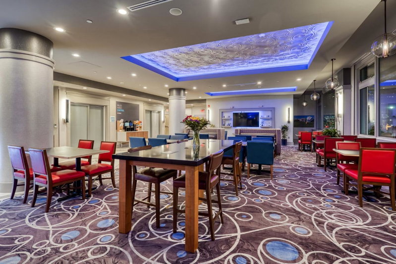 Holiday Inn Express Kansas City Downtown, Kansas City, United States