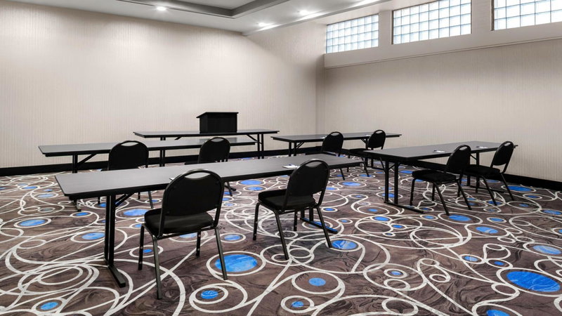 Holiday Inn Express Kansas City Downtown, Kansas City, United States