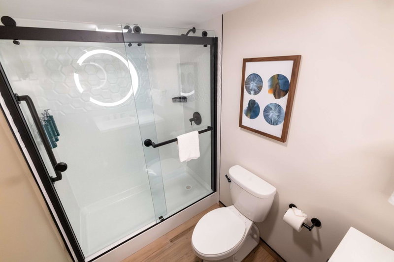 DoubleTree by Hilton Tinton Falls-Eatontown, Tinton Falls, United States