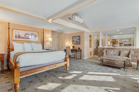 The Meadowmere Resort, Ogunquit, United States