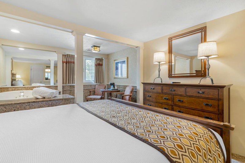 The Meadowmere Resort, Ogunquit, United States