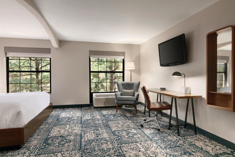 Four Points by Sheraton Raleigh Arena, Raleigh, United States