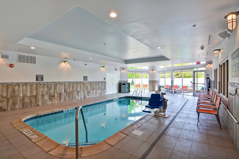 Courtyard by Marriott Long Island Islip/Courthouse Complex, Central Islip, Estados Unidos