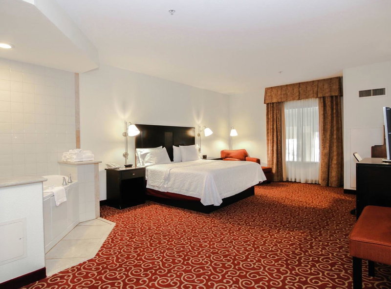 Hampton Inn Kingston, Kingston, United States