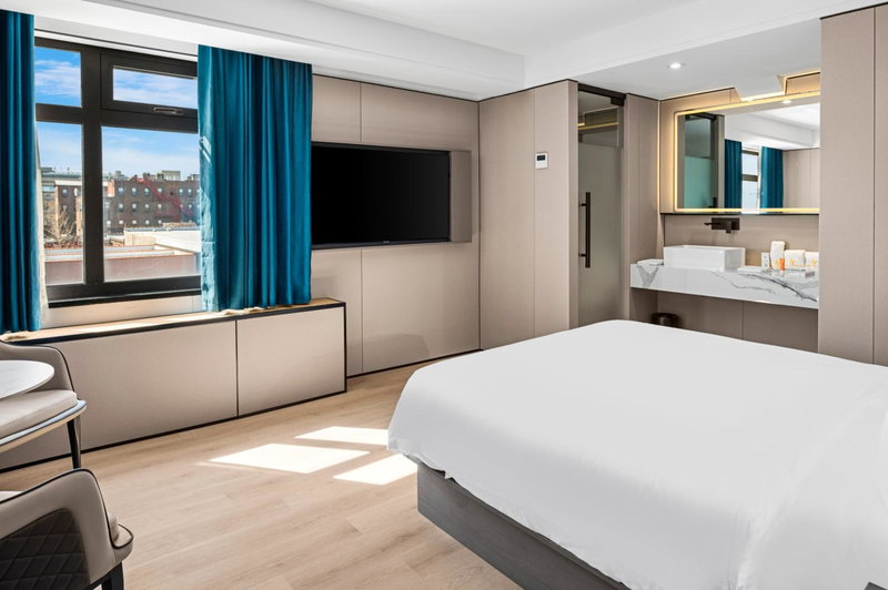 Ly New York Hotel, College Point, Estados Unidos