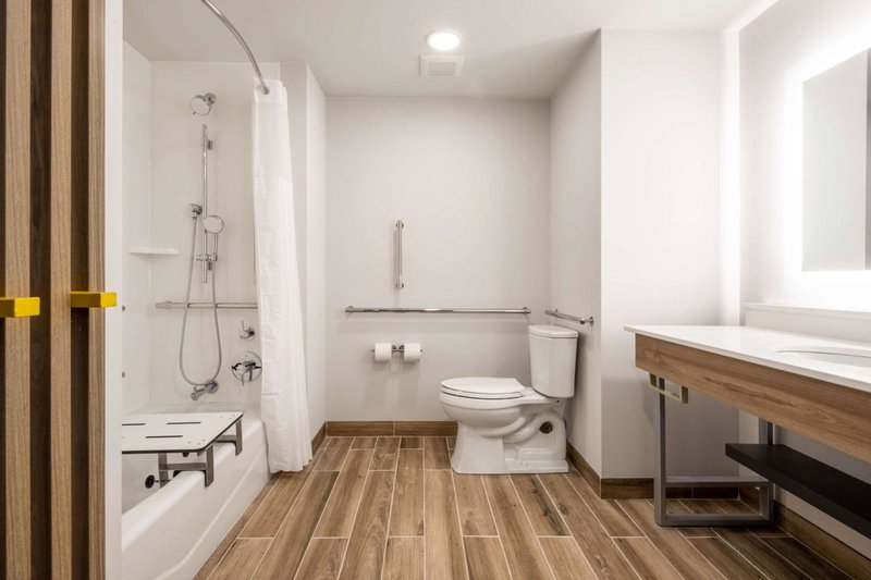 Hampton Inn by Hilton Verona at Turning Stone, Rome, United States