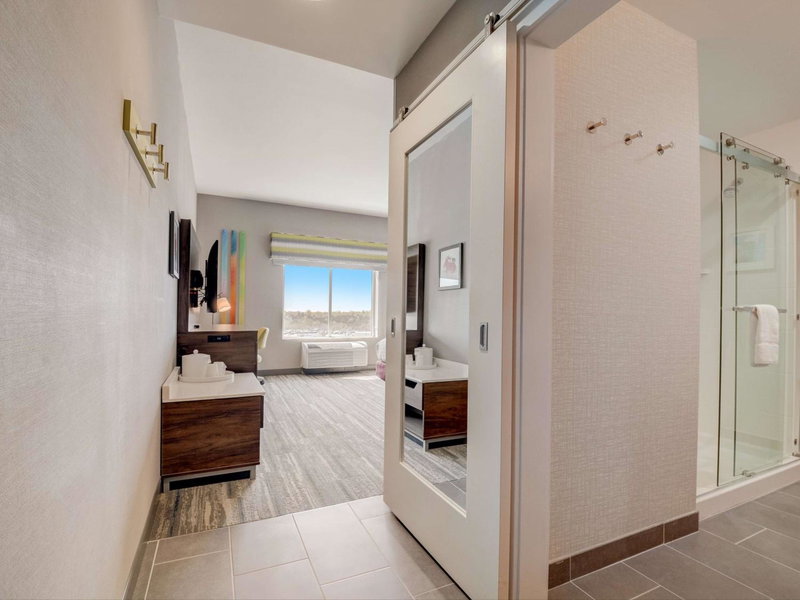 Hampton Inn & Suites Williamstown Ark Encounter, Ky, Williamstown, United States