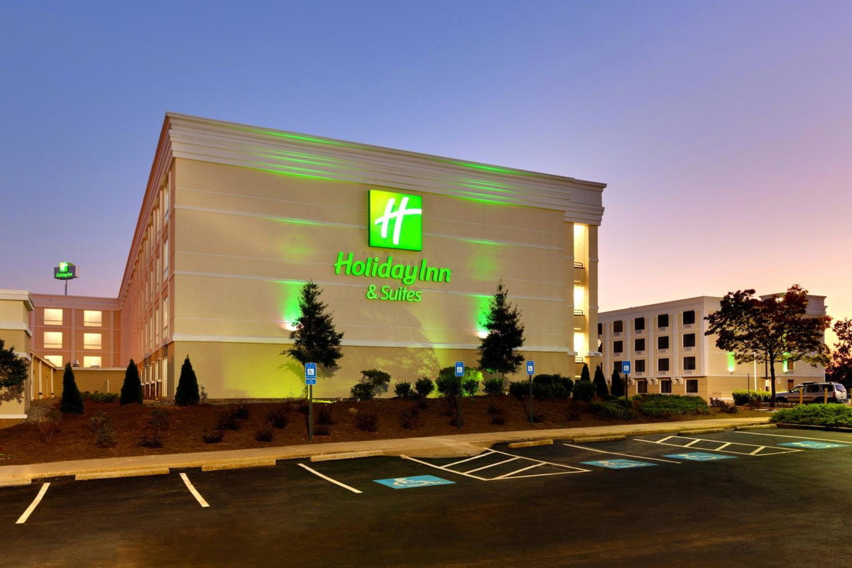 Hôtel · Holiday Inn & Suites Atlanta Airport North by IHG, Atlanta