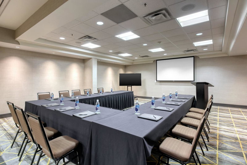 Holiday Inn & Suites Atlanta Airport North by IHG, Atlanta, États-Unis