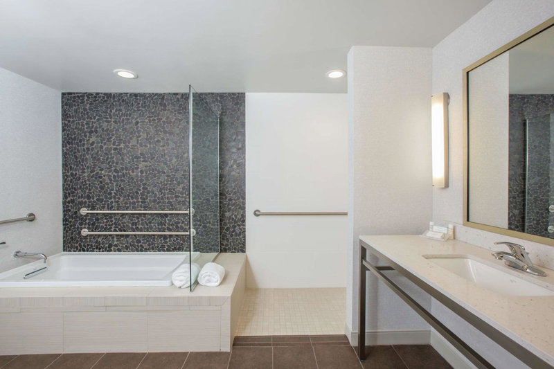Hilton Garden Inn Olympia, WA, Olympia, United States