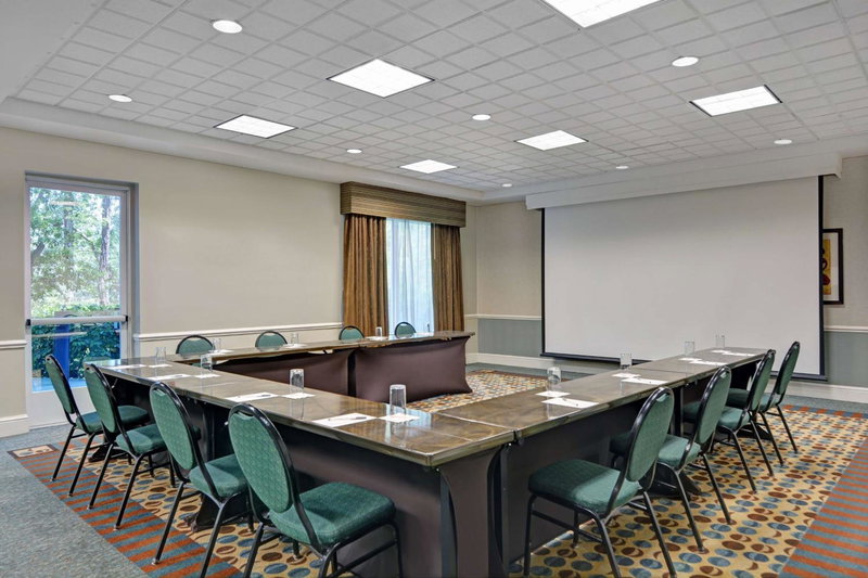 Hilton Garden Inn Jacksonville JTB/Deerwood Park, Azalea Terrace, Estados Unidos