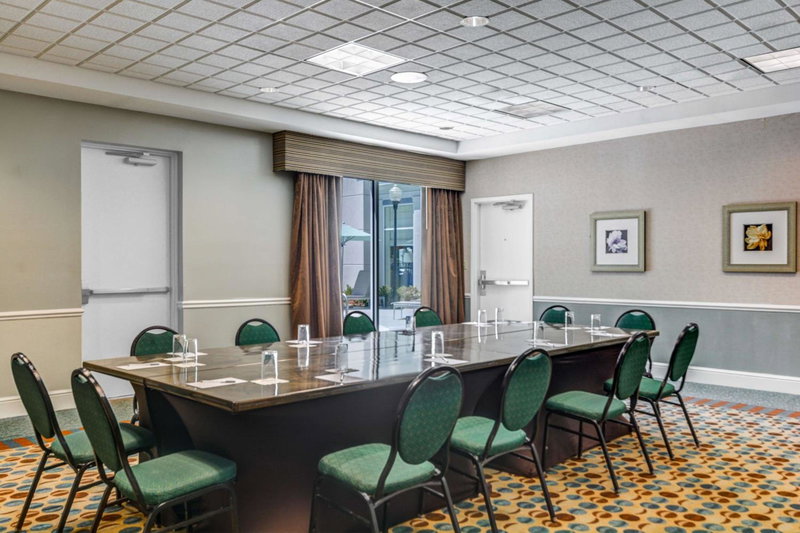 Hilton Garden Inn Jacksonville JTB/Deerwood Park, Azalea Terrace, Estados Unidos