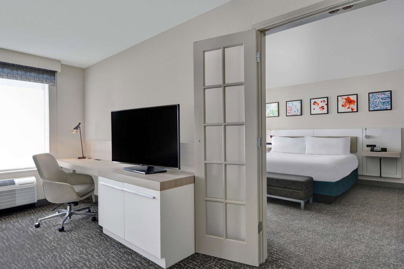 Hilton Garden Inn Jacksonville JTB/Deerwood Park, Azalea Terrace, Estados Unidos