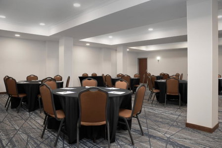 Holiday Inn Express & Suites Alexandria - Fort Belvoir by IHG, Alexandria, Estados Unidos