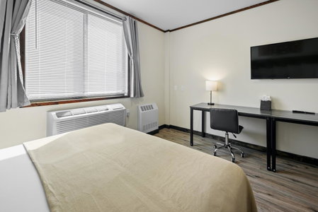 Highbridge Hotel, Bronx, United States