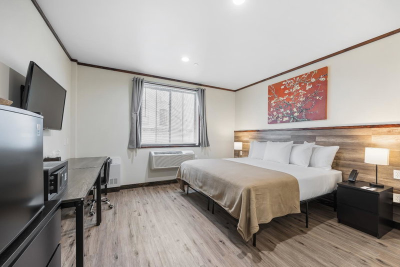 Highbridge Hotel, Bronx, United States