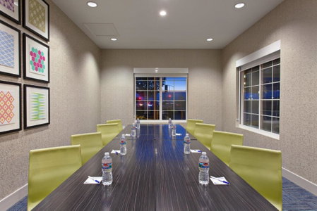 Holiday Inn Express & Suites Oakland - Airport by IHG, Oakland, Estados Unidos