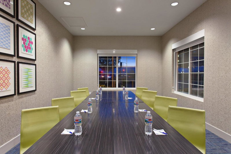 Holiday Inn Express & Suites Oakland - Airport by IHG, Oakland, Estados Unidos