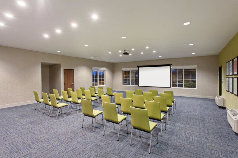 Holiday Inn Express & Suites Oakland - Airport by IHG, Oakland, Estados Unidos