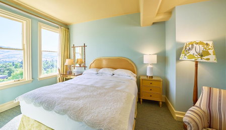 Ashland Springs Hotel, Ashland, United States