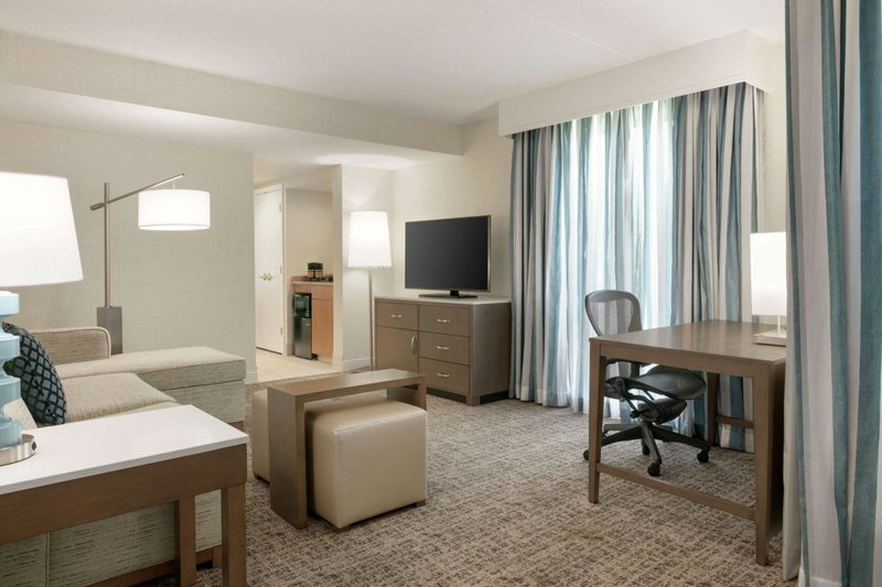 Embassy Suites by Hilton Philadelphia Valley Forge, Wayne, États-Unis