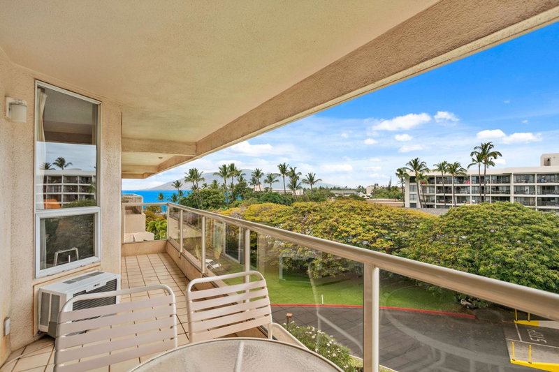 Aston at the Maui Banyan, Wailea, Vereinigte Staaten