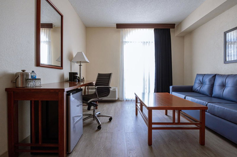 SEVEN Sebring Raceway Hotel, Sebring, United States