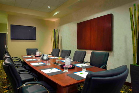 Courtyard by Marriott Maui Kahului Airport, Kahului, United States
