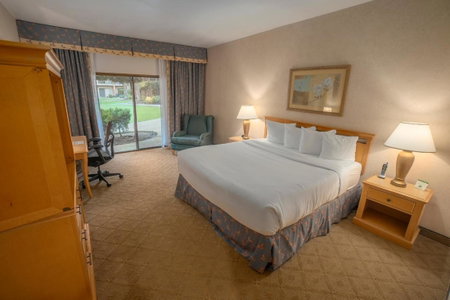 Piccadilly Inn Airport, Fresno, Vereinigte Staaten