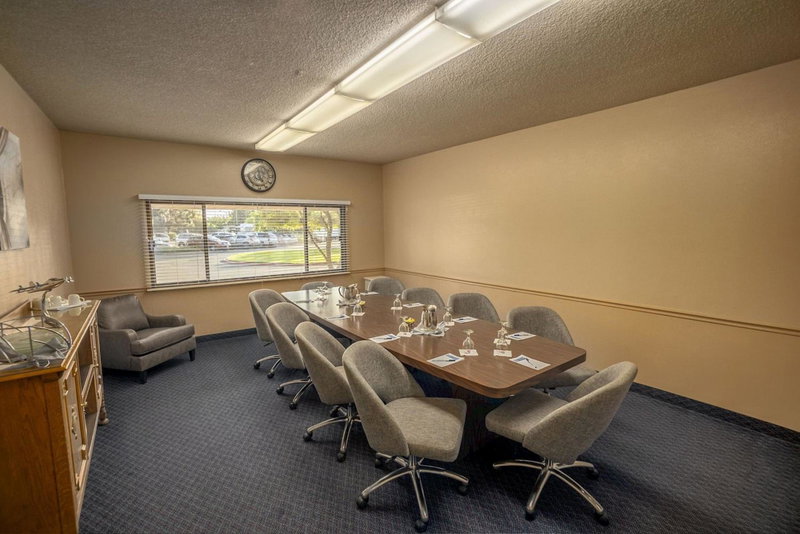 Piccadilly Inn Airport, Fresno, Vereinigte Staaten