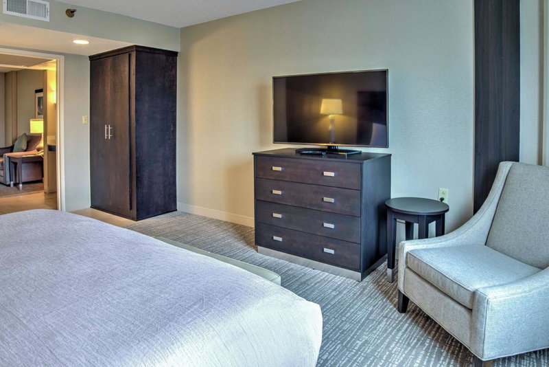 Embassy Suites by Hilton Indianapolis North, Zionsville, United States