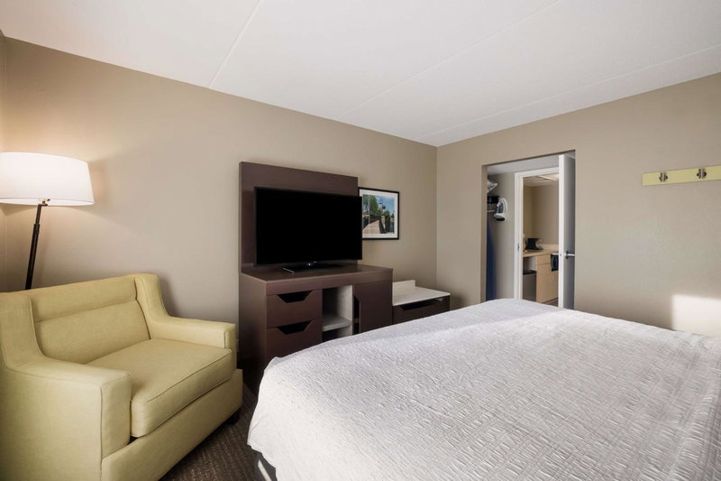 Hampton Inn McHenry, McHenry, United States