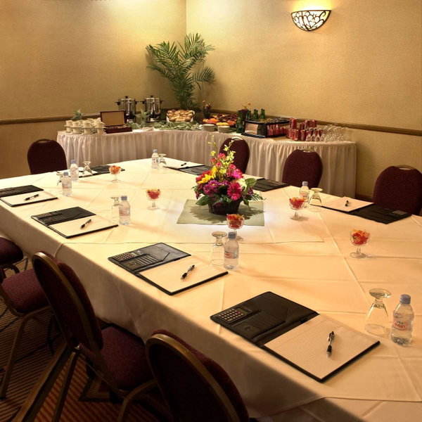 DoubleTree by Hilton Claremont, Claremont, United States