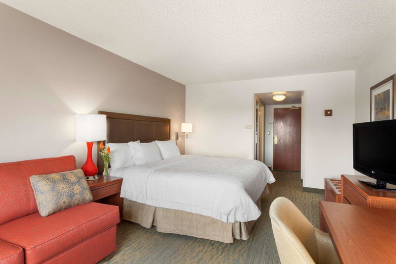 Hampton Inn & Suites Denver-Cherry Creek, Denver, United States