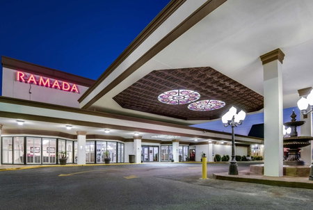 Clarion Hotel & Suites, Metairie, United States