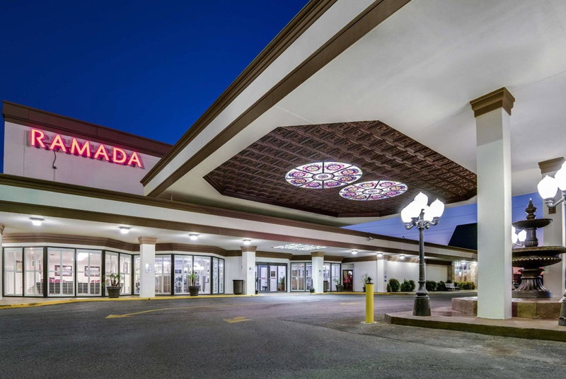 Clarion Hotel & Suites, Metairie, United States
