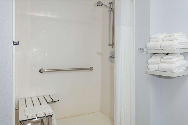 Hampton Inn by Hilton Concord/Bow, Concord, United States