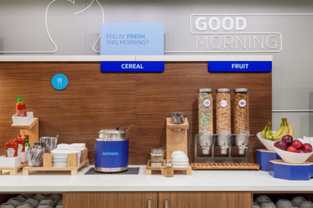 Hampton Inn & Suites Cathedral City, Cathedral City, Vereinigte Staaten