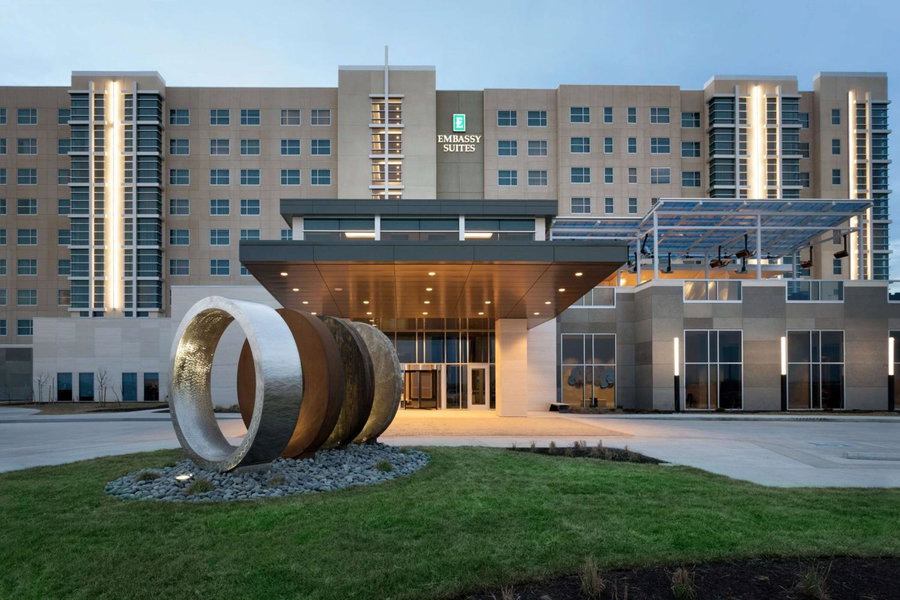 Embassy Suites by Hilton Kansas City Olathe, Olathe, United States