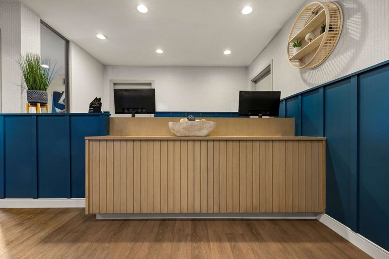 Sonesta Simply Suites Irvine East Foothill, Lake Forest, Estados Unidos