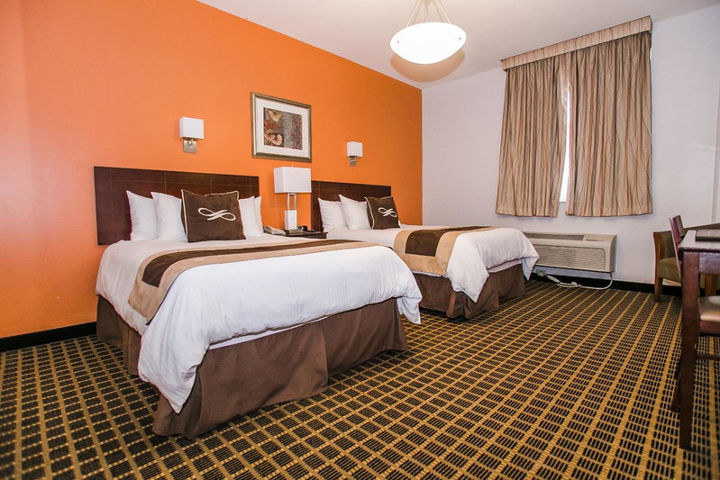 Pointe Plaza Hotel, Brooklyn, United States