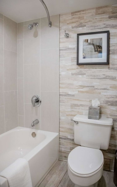 Embassy Suites by Hilton Lexington Green, Lexington, United States