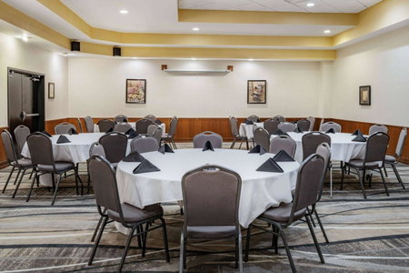 Howard Johnson by Wyndham Lima, Lima, United States