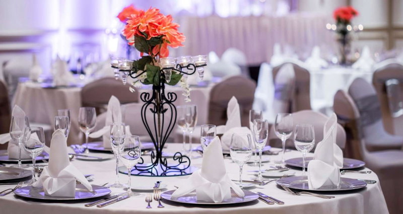 Hilton Indianapolis Hotel & Suites, Indianapolis, United States