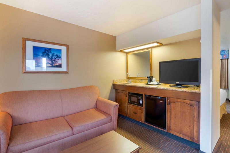 Best Western Casa Grande Inn, Arroyo Grande, United States