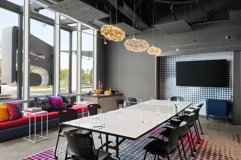 Aloft by Marriott Orlando Lake Nona, Orlando, United States