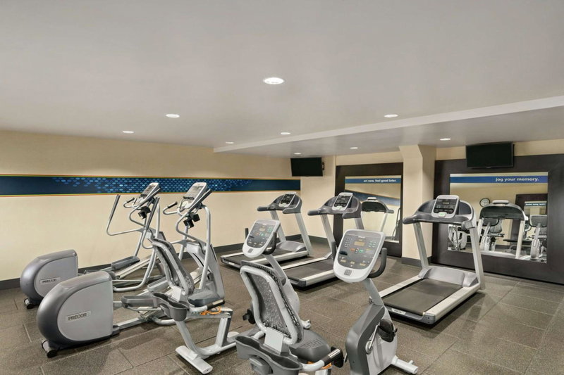 Hampton Inn Portland Airport, Portland, Estados Unidos