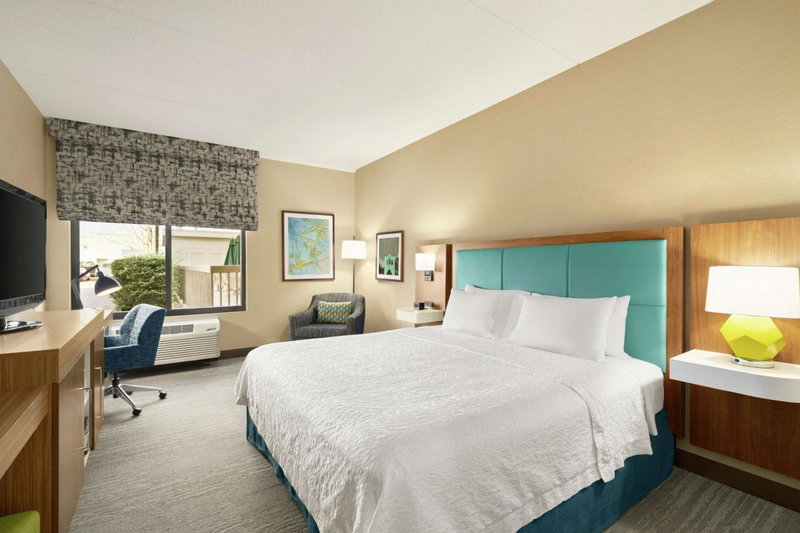 Hampton Inn Portland Airport, Portland, Estados Unidos