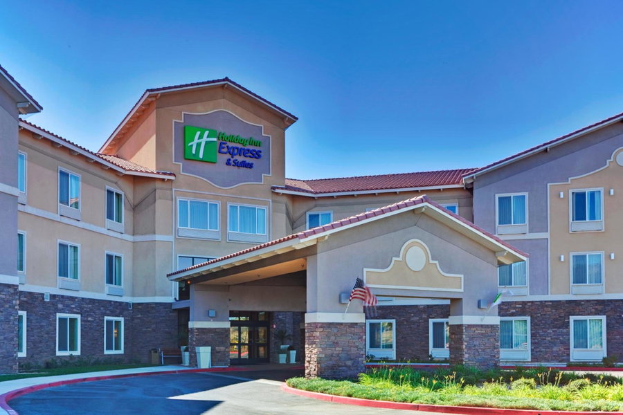 Holiday Inn Express & Suites Beaumont - Oak Valley by IHG, Beaumont, United States